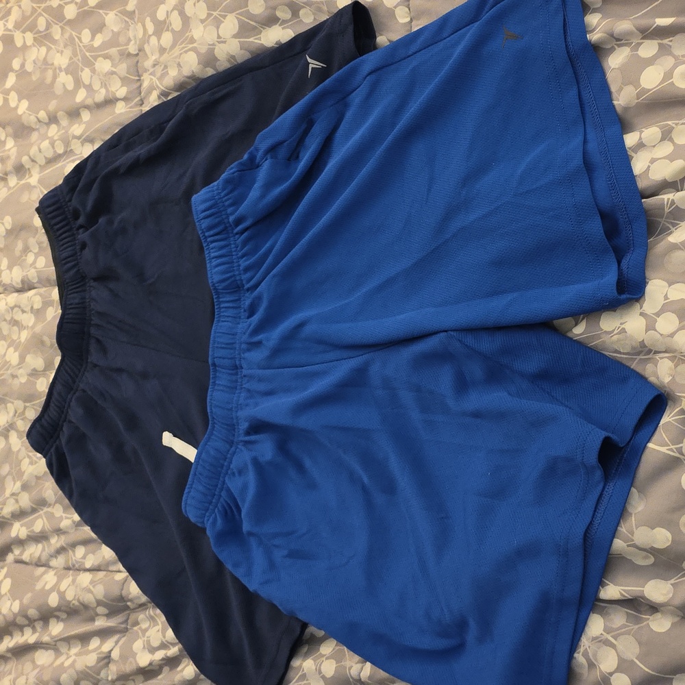 Mens Bundle Of 2 Old Navy Active Shorts